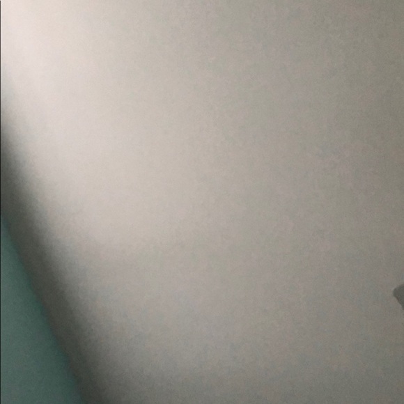 Meet your Posher, Amanda - Picture 1 of 1